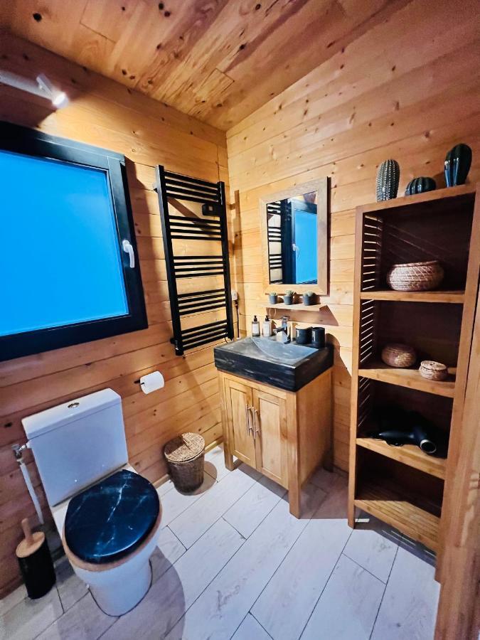 Cabane Le Flamant Avec Jardin, Piscine Et Parking แซ็งต์-มารี-เดอ-ลา-แมร์ ภายนอก รูปภาพ