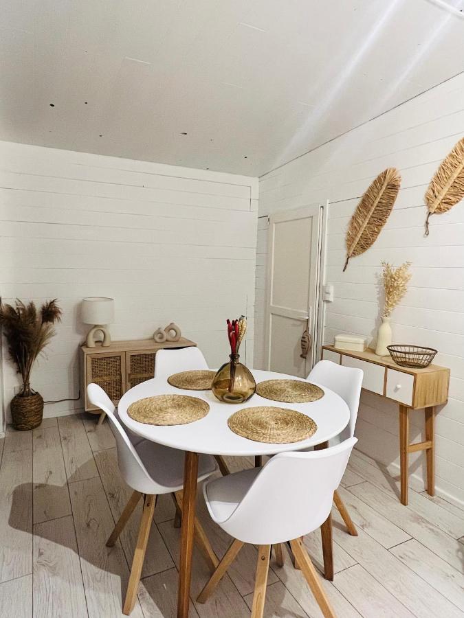 Cabane Le Flamant Avec Jardin, Piscine Et Parking แซ็งต์-มารี-เดอ-ลา-แมร์ ภายนอก รูปภาพ