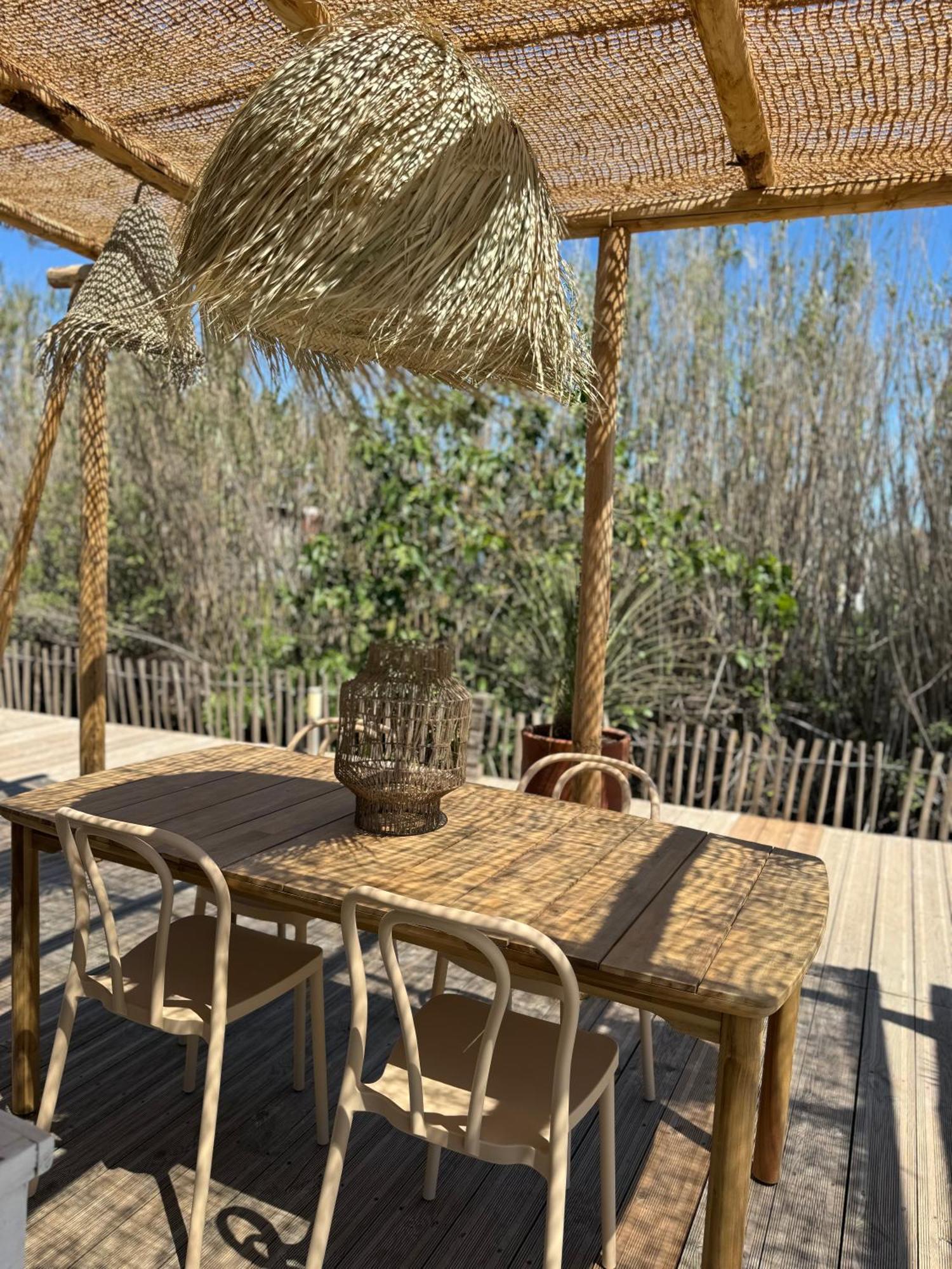 Cabane Le Flamant Avec Jardin, Piscine Et Parking แซ็งต์-มารี-เดอ-ลา-แมร์ ภายนอก รูปภาพ